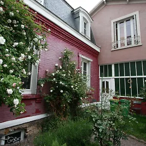 La Maison Rouge , Parijs Frankrijk